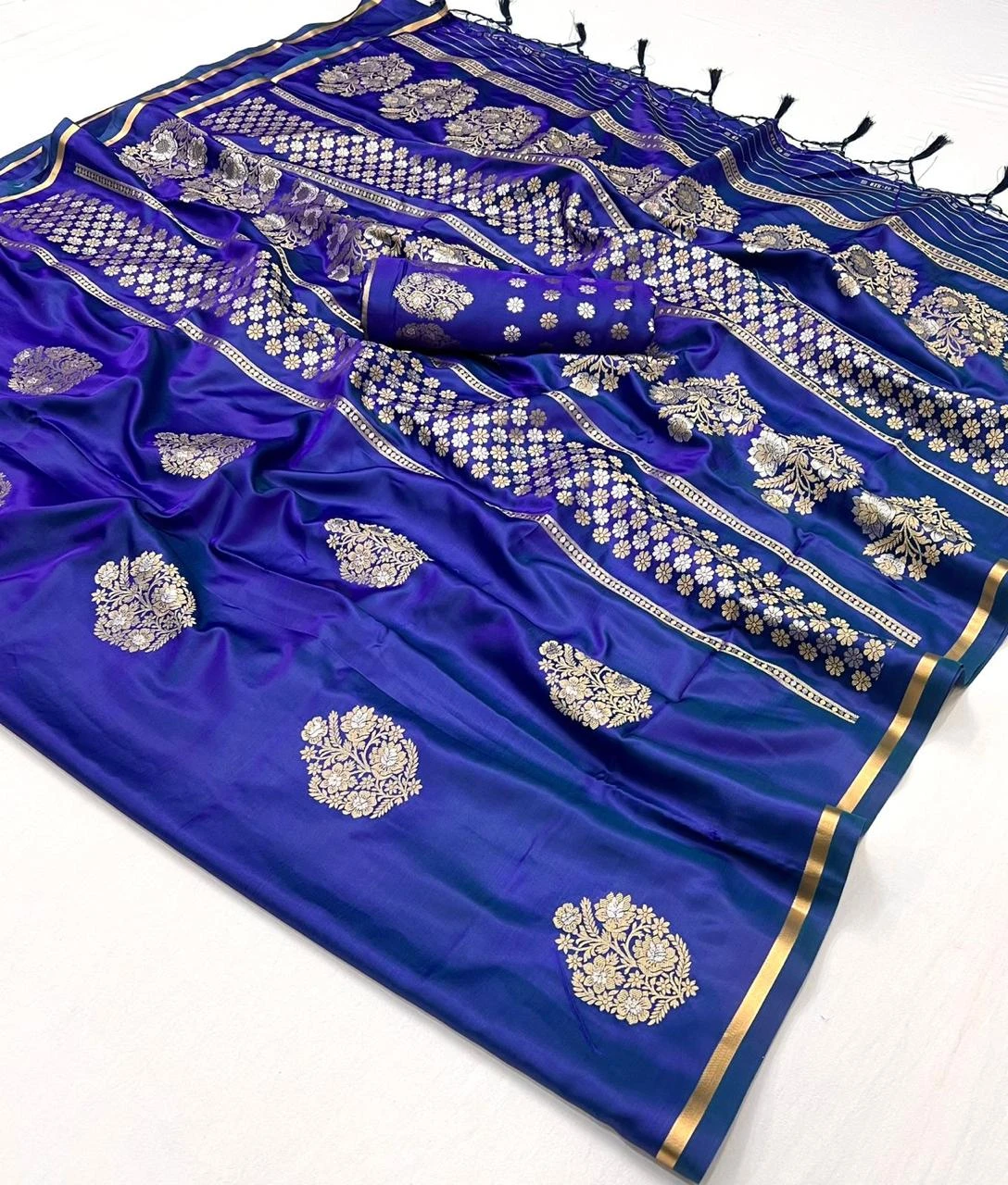 Rajtex Kanthkala Topaz Silk Wholesale Fancy Silk Catalog — Wholesale Sarees, rajtex wholesale from Surat - Gallery Image 6